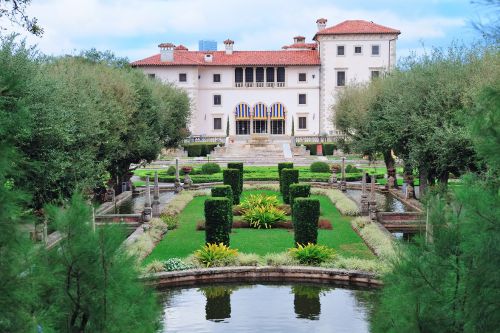 Vizcaya Museum and Gardens