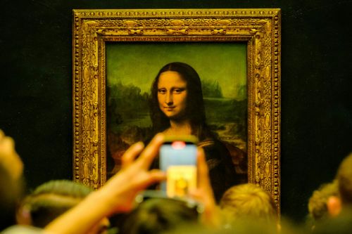 Mona Lisa in Louvre