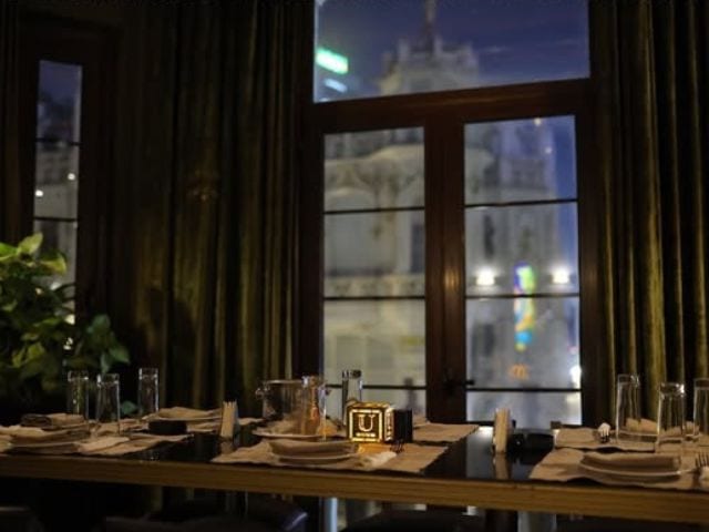 A picture inside of U Bistro and Bar.