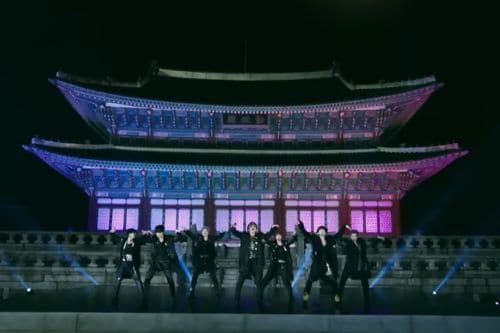 BTS Performing In Gyeongbokgung Palace
